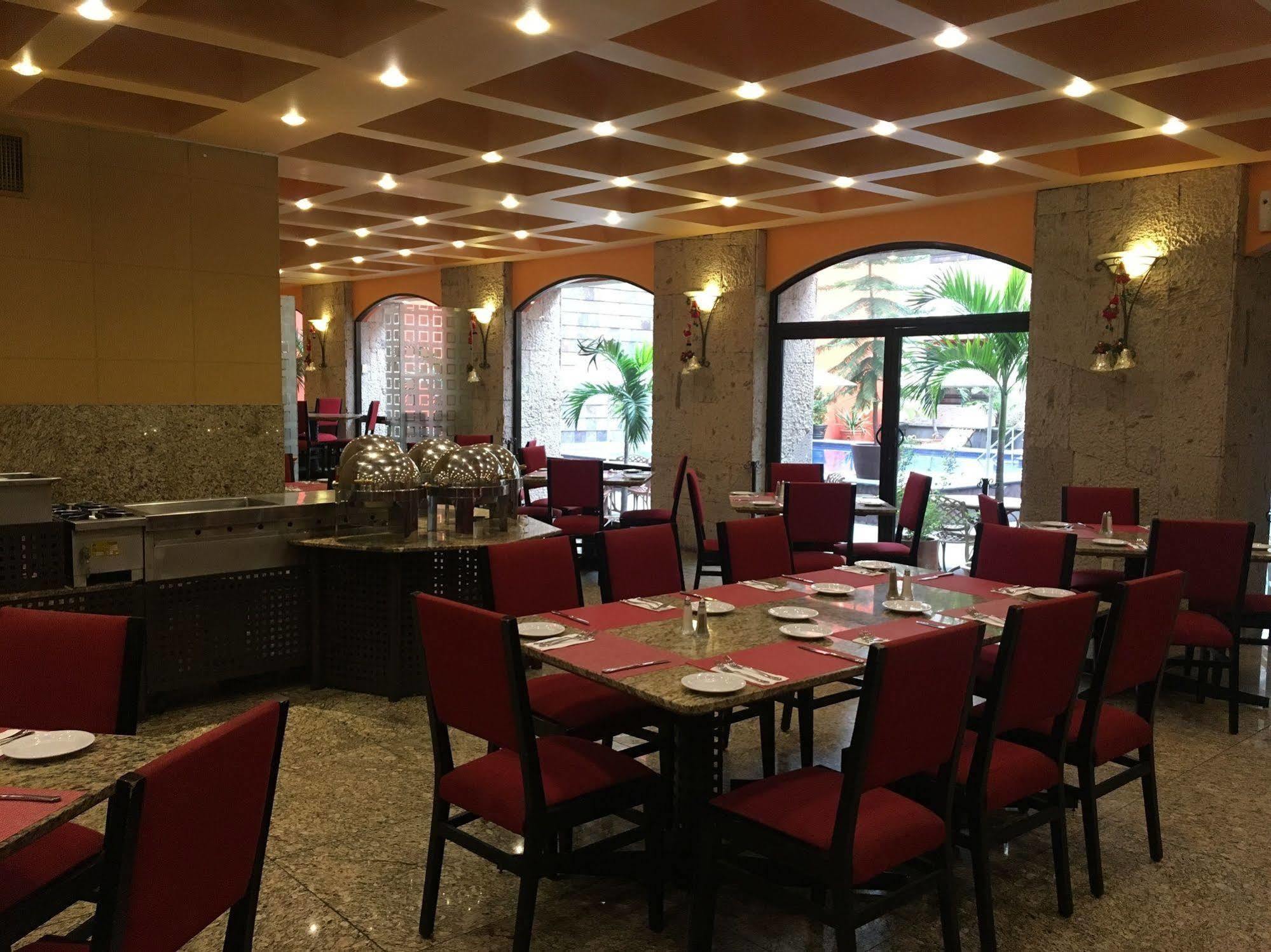 Hotel Celta Zapopan Luaran gambar